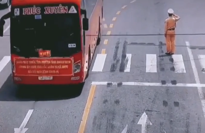 'Chảo lửa' COVID-19 tại Bắc Giang: Cuộc chiến không đơn độc ảnh 2