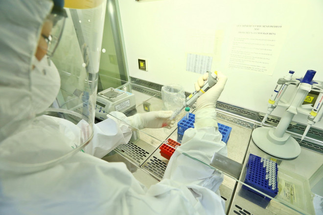 Nam công nhân tử vong không liên quan đến vaccine COVID-19 ảnh 1