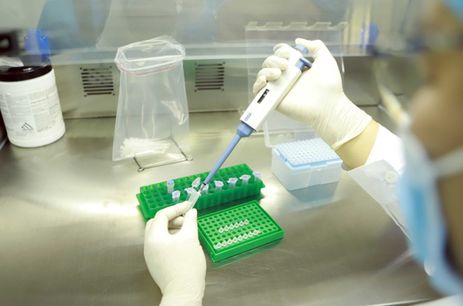 2 ca tử vong liên quan đến COVID-19: Bệnh nhân cao tuổi, có bệnh nền ảnh 1