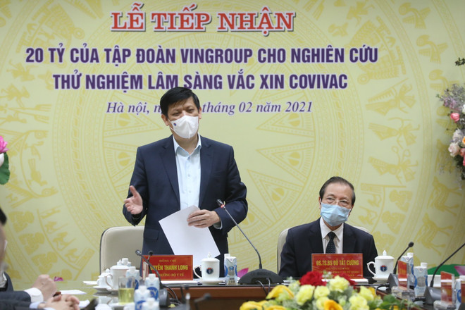 Bộ trưởng Bộ Y tế Nguyễn Thanh Long phát biểu tại buổi lễ. (Ảnh: Minh Quyết/TTXVN) Vắcxin COVIVAC: Kết quả nghiên cứu ở 3 quốc gia an toàn, hiệu quả ảnh 2