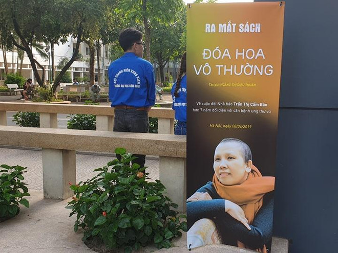 'Đóa hoa vô thường' - Xúc động cuốn tự truyện của bệnh nhân ung thư ảnh 1