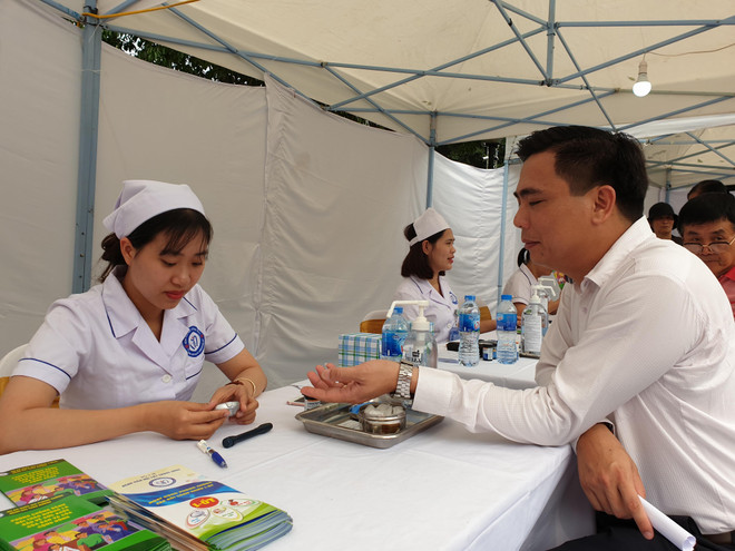 Đẩy mạnh phát hiện sớm các bệnh do ô nhiễm không khí gây ra ảnh 1