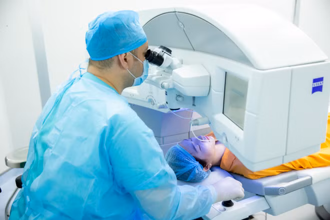 Phẫu thuật cườm-đục thủy tinh thể miễn phí cho người bệnh tại TP.HCM ảnh 1