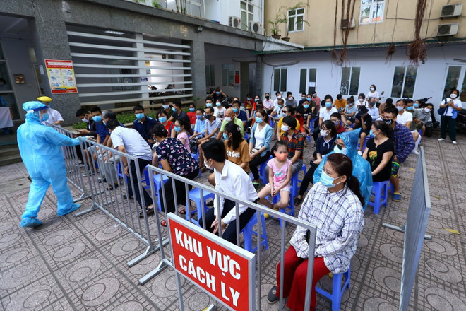 Việt Nam có hơn 1.000 ca COVID-19: Lơ là một chút dễ ''mất trận địa'' ảnh 3