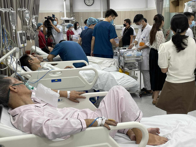 Vụ cháy chung cư mini: Bệnh nhi tâm lý ổn định, không còn hoảng loạn ảnh 1