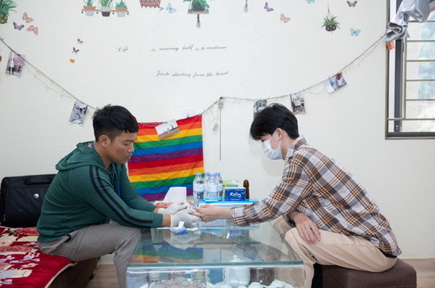 Nhiều rào cản khi thực hiện hợp đồng xã hội phòng chống HIV/AIDS ảnh 2