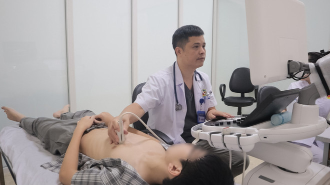 Thay van động mạch phổi cho một bệnh nhân từ tĩnh mạch đùi ảnh 3