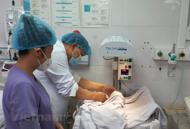 Chăm sóc sức khỏe bà mẹ, trẻ sơ sinh ở Việt Nam còn nhiều thách thức ảnh 1