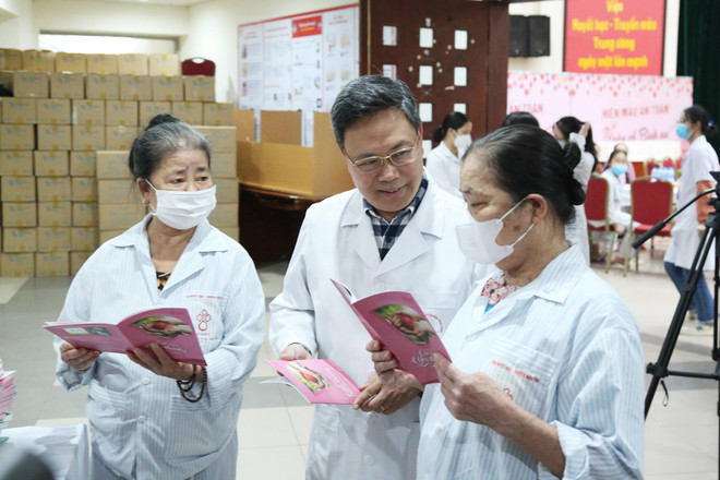 Câu chuyện nghị lực của những người chung sống bình yên với ung thư ảnh 3