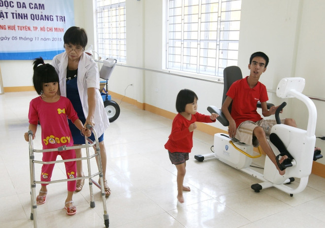 Mở rộng phạm vi thanh toán bảo hiểm y tế với người khuyết tật ảnh 1