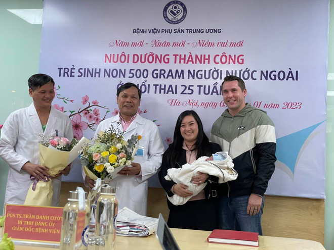 Nuôi dưỡng thành công trẻ sinh non nặng 500 gram người nước ngoài ảnh 4