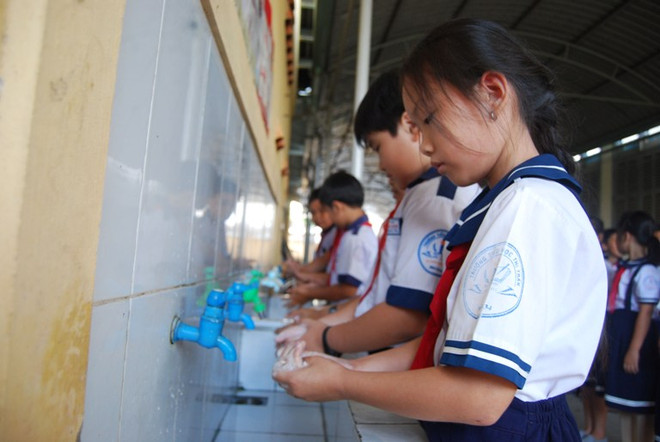 Trà Vinh hướng tới trên 75% dân số rửa tay với xà phòng ảnh 1