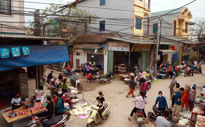 Sơn Lôi những ngày phong toả để ngăn chặn dịch COVID-19. (Ảnh: Hoàng Hùng/TTXVN) Chuyện về đội quân dịch tễ ‘’đắp đê vây giặc’’ COVID-19 ảnh 7