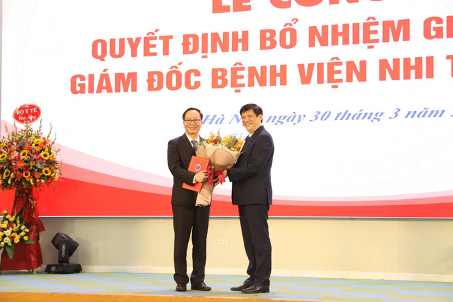 Le professeur associé Tran Minh Dien devient directeur de l'hôpital national pour enfants photo 1