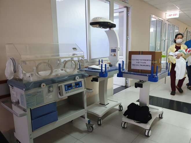Anh Quốc hỗ trợ thiết bị hiện đại chăm sóc trẻ sơ sinh tại Hà Nội ảnh 6