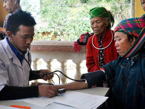 “Muốn con em giàu thì không nên cho học ngành y” ảnh 3