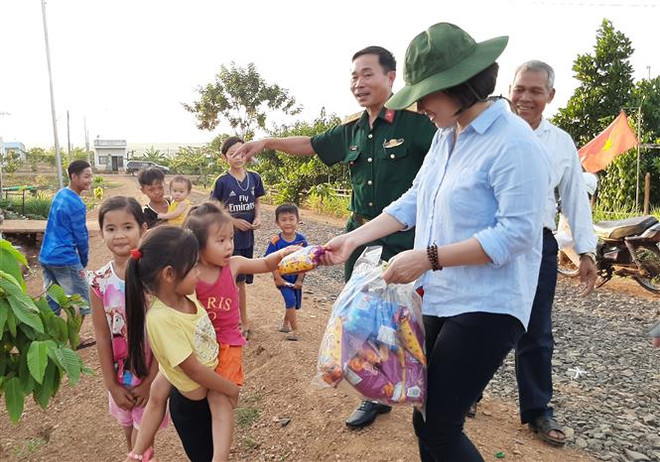 Suy dinh dưỡng đặc biệt cao trong nhóm trẻ em dân tộc thiểu số ảnh 1