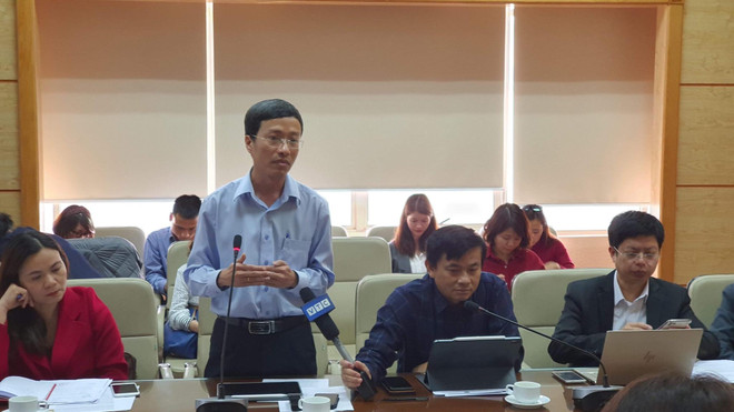 Bộ Y tế tổ chức cuộc họp khẩn cấp ban chỉ đạo phòng chống dịch bệnh nguy hiểm và mới nổi. (Ảnh: PV/Vietnam+) Ba tình huống phòng chống bệnh viêm phổi cấp do virus corona ảnh 2
