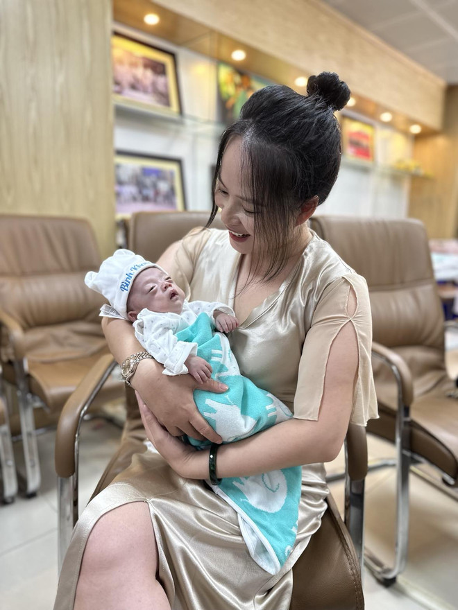 Điều trị thành công cho trẻ sinh non 25 tuần bị viêm ruột hoại tử ảnh 1