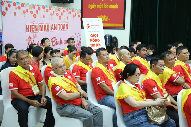 Tôn vinh 100 người hiến máu tiêu biểu toàn quốc năm 2023 ảnh 3