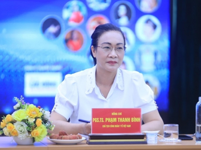 Bà Phạm Thanh Bình tái đắc cử Chủ tịch Công đoàn Y tế Việt Nam ảnh 1