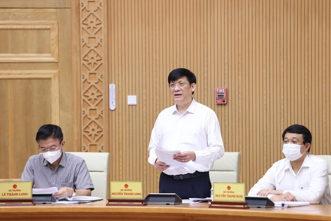 'Không để bệnh nhân thiếu máy thở, nhân viên y tế thiếu phòng hộ' ảnh 2