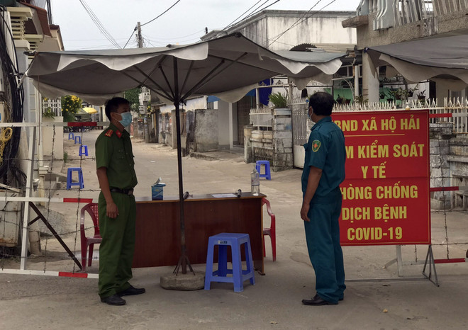 Hướng dẫn thí điểm cách ly F1 tại nhà, quản lý điều trị ca COVID-19 ảnh 1