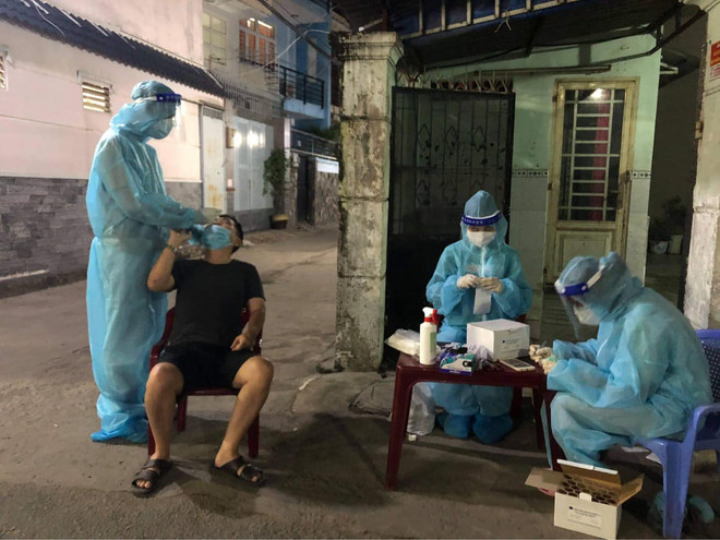 Hơn 4.400 nhân viên y tế cả nước đã hỗ trợ TP.HCM chống dịch COVID-19 ảnh 1