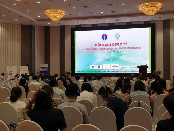 Hội nghị với sự tham gia của nhiều đại biểu trong nước và quốc tế. (Ảnh: PV/Vietnam+) Số người cần chăm sóc phục hồi chức năng ở Việt Nam ngày càng tăng ảnh 2