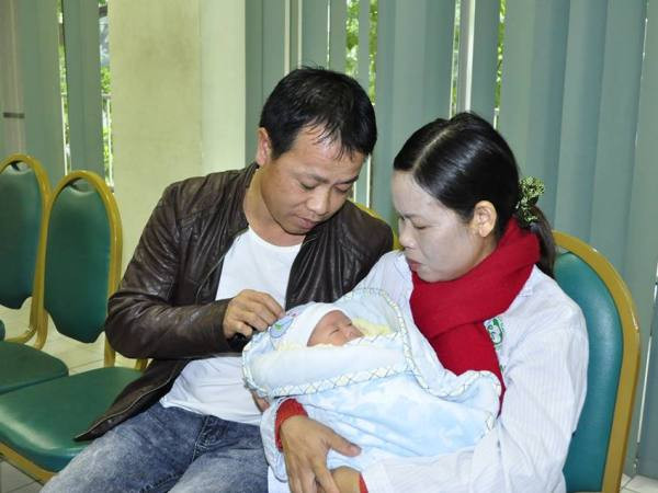 Bệnh viện Bạch Mai thực hiện thành công thụ tinh trong ống nghiệm ảnh 1