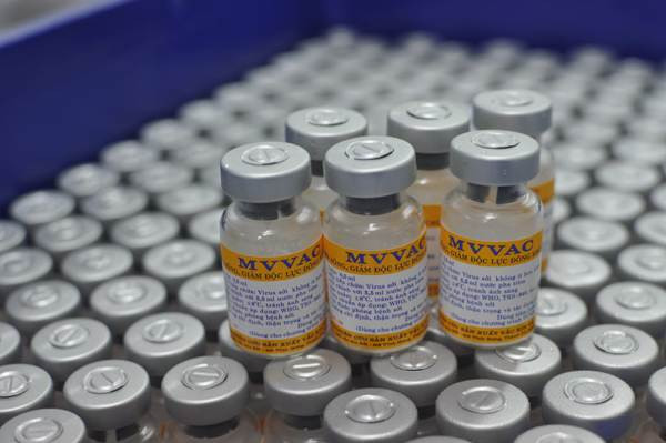 [Photo] Mục sở thị quy trình sản xuất vắcxin sởi tại VN ảnh 16