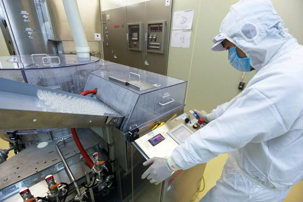 [Photo] Mục sở thị quy trình sản xuất vắcxin sởi tại VN ảnh 6