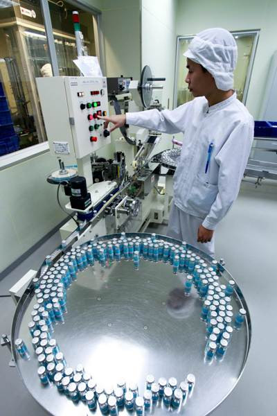 [Photo] Mục sở thị quy trình sản xuất vắcxin sởi tại VN ảnh 5