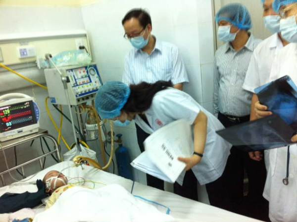 Bộ trưởng Bộ Y tế: Không hề giấu giếm thông tin về dịch bệnh ảnh 1