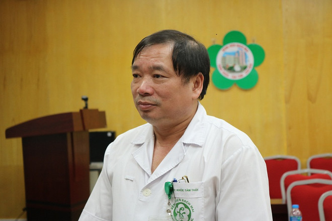 Bác sỹ Nguyễn Văn Dũng - Viện Phó Viện Sức khỏe tâm thần, Bệnh viện Bạch Mai. (Ảnh: PV/Vietnam+) Chuyên gia khuyến cáo bệnh nhân rối loạn giấc ngủ sau mắc COVID-19 ảnh 2