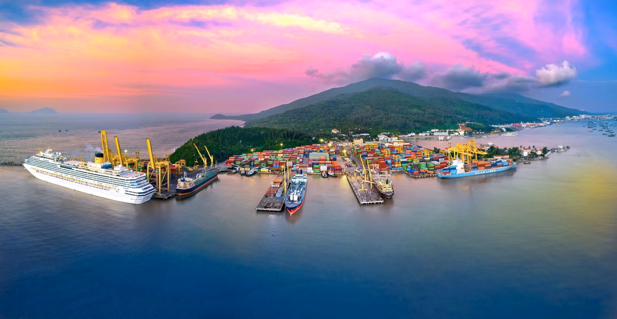 Quy hoạch chi tiết phát triển vùng đất, vùng nước cảng biển Đà Nẵng thời kỳ 2021-2030, tầm nhìn đến năm 2050 sẽ tạo cơ hội phát triển kết cấu hạ tầng cảng biển. (Ảnh: PV/Vietnam+)