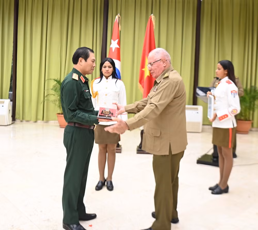 dai-tuong-nguyen-tan-cuong-2.jpg