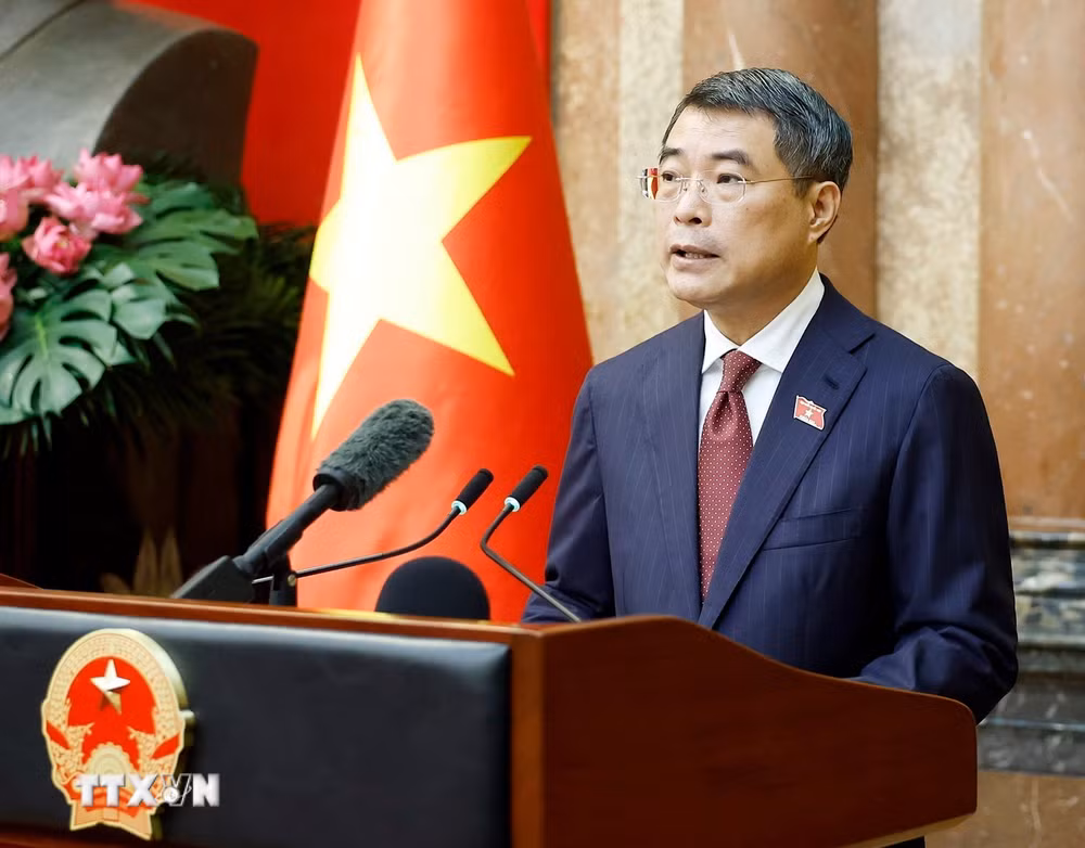 ttxvn-tong-bi-thu-chu-tich-nuoc-chu-tri-hoi-nghi-cong-bo-cac-quyet-dinh-doi-voi-chinh-phu-3.jpg