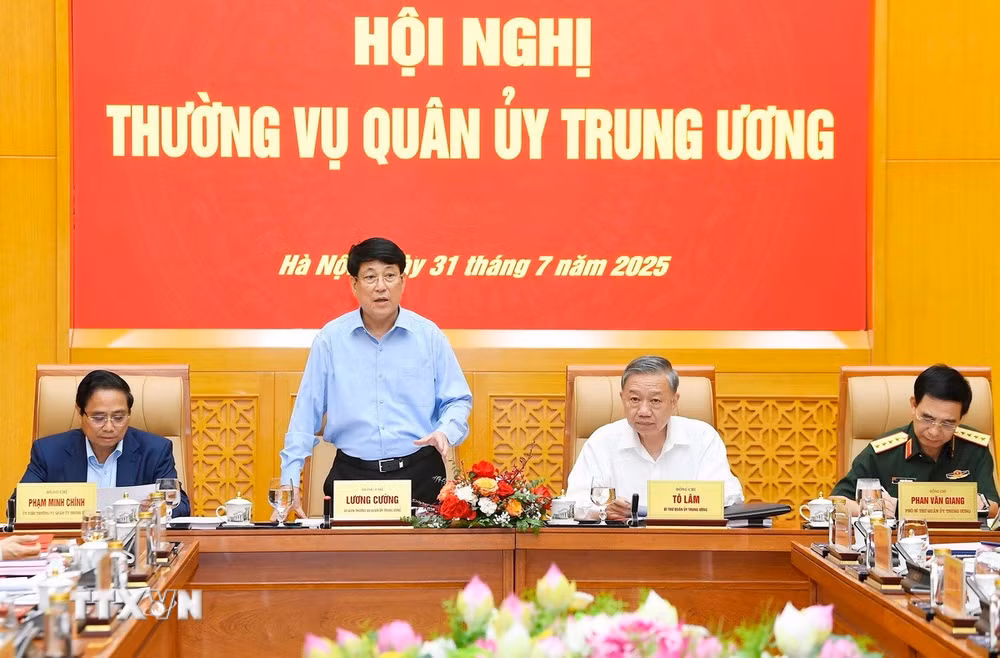 ttxvn-thuong-vu-quan-uy-trung-uong-2.jpg