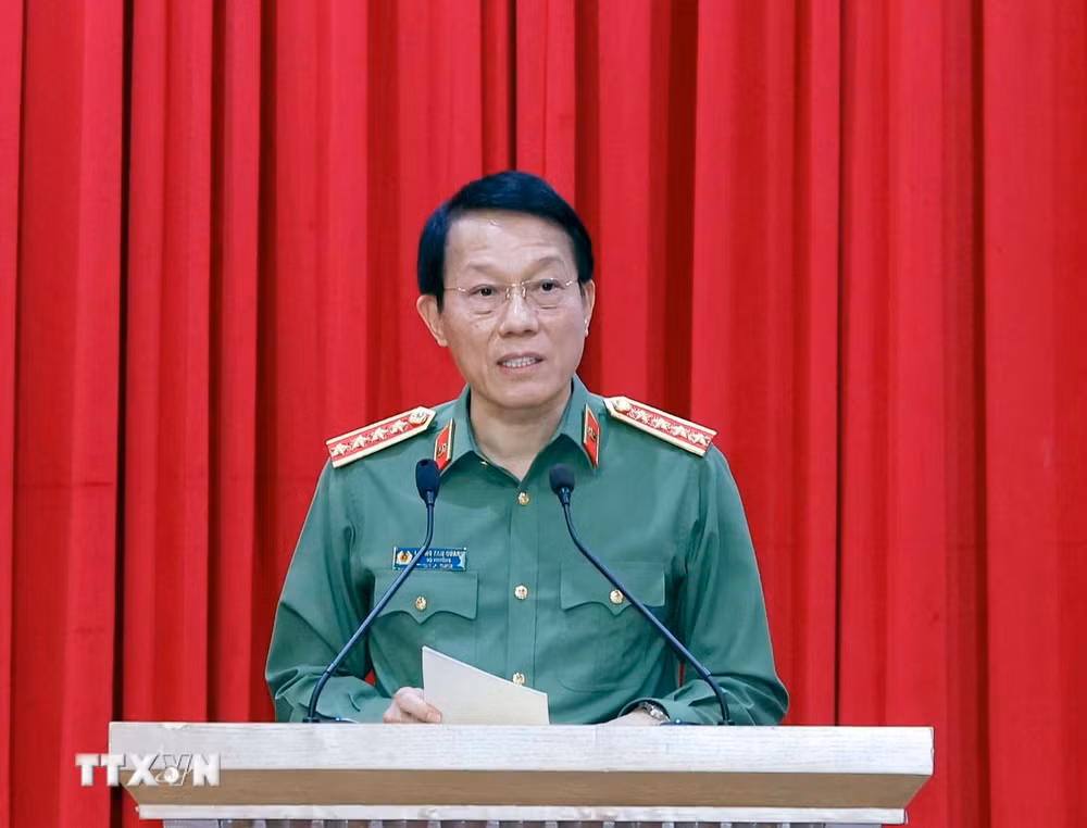 ttxvn-tong-bi-thu-to-lam-du-hoi-nghi-dang-uy-cong-an-trung-uong-6.jpg