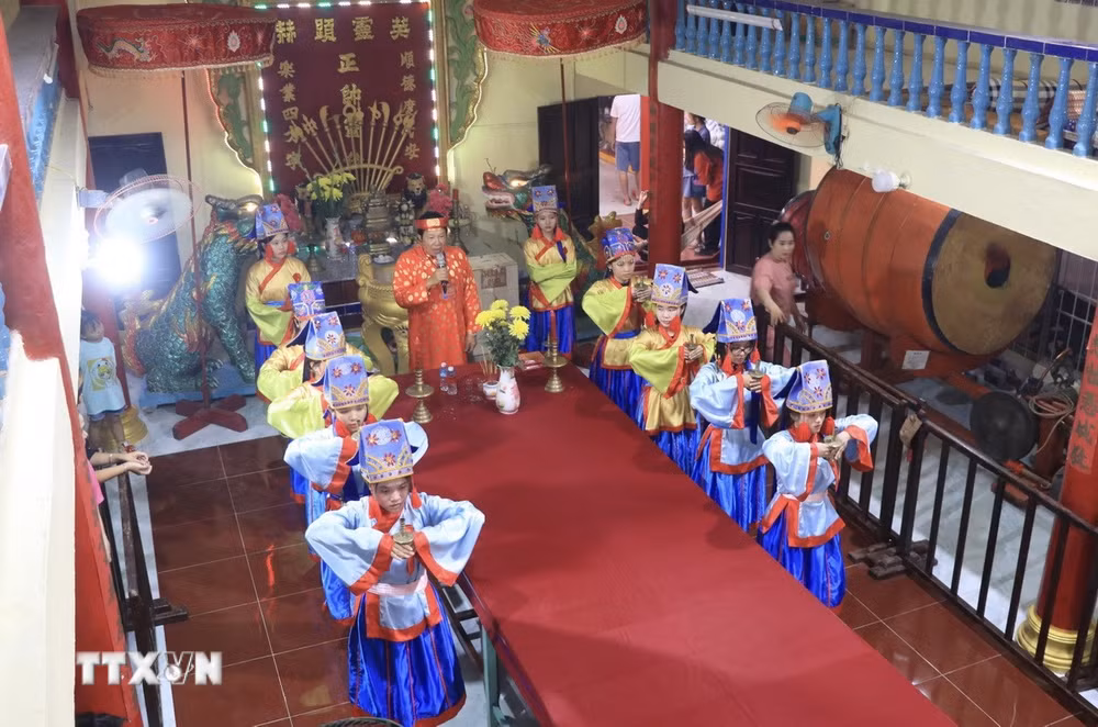ttxvn-le-hoi-nghinh-ong.jpg