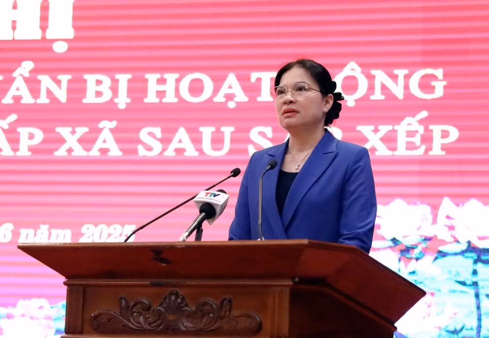 bi-thu-tuyen-quang.jpg