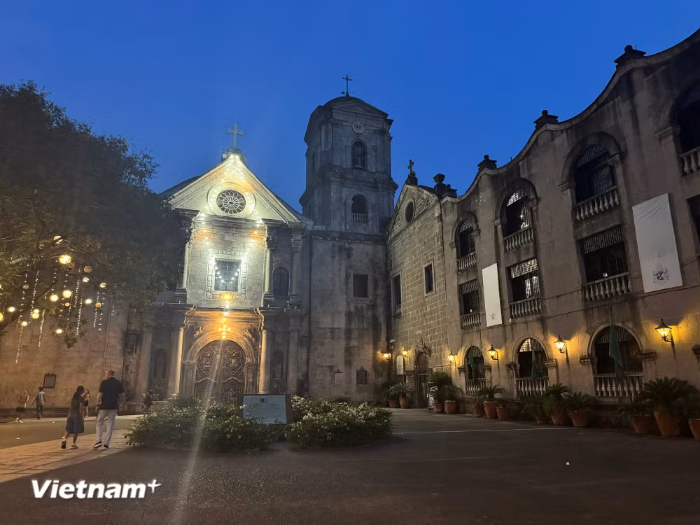 vnp-intramuros-2.jpg