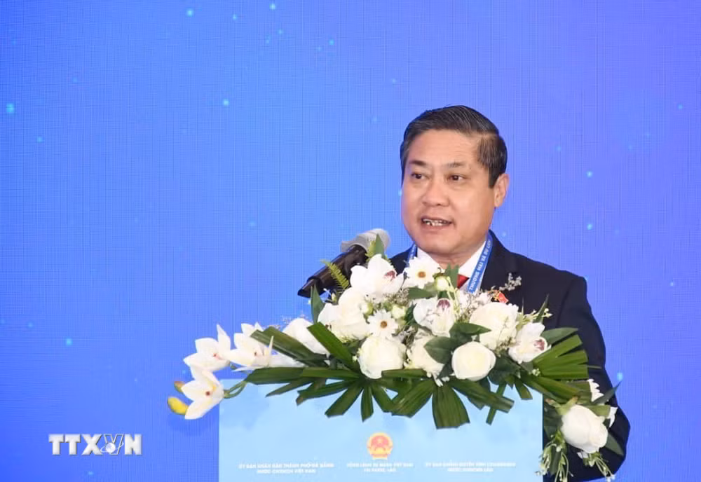 ttxvn-viet-nam-lao-ket-noi-hanh-lang-kinh-te-dong-tay-2.jpg