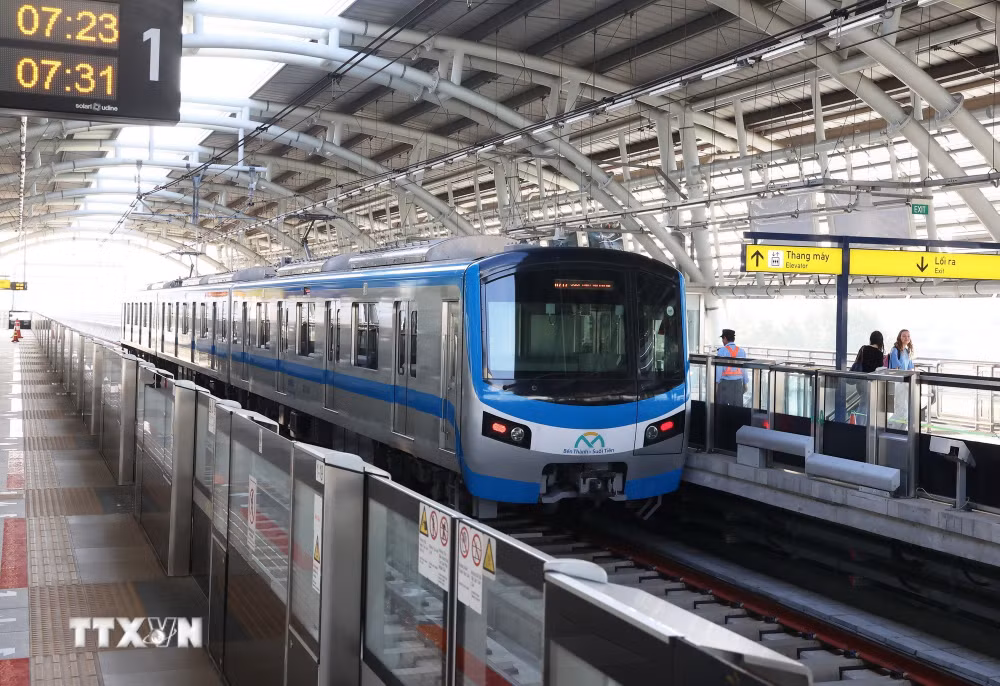 ttxvn-metro-ben-thanh-suoi-tien-1.jpg