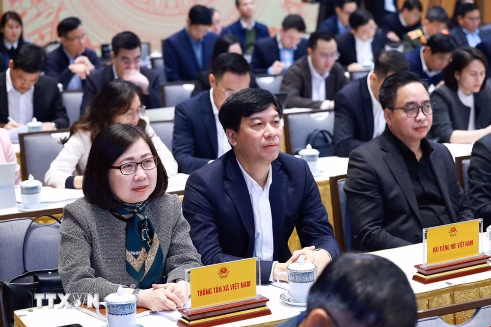 ttxvn-thu-tuong-hoi-nghi-tang-truong-4.jpg