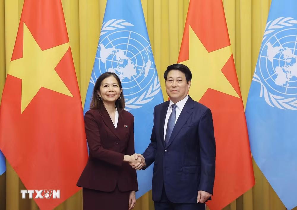 ttxvn-chu-tich-nuoc-tiep-dieu-phoi-vien-thuong-tru-2.jpg