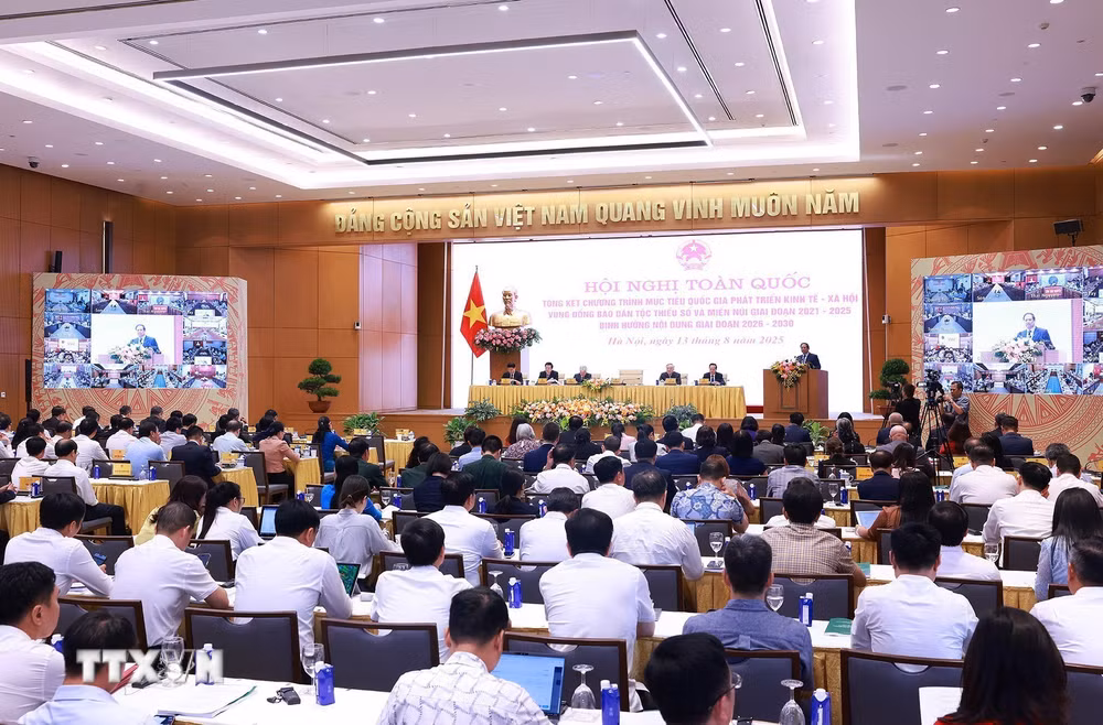 ttxvn-thu-tuong-chuong-trinh-muc-tieu-quoc-gia-dan-toc-thieu-so-8.jpg