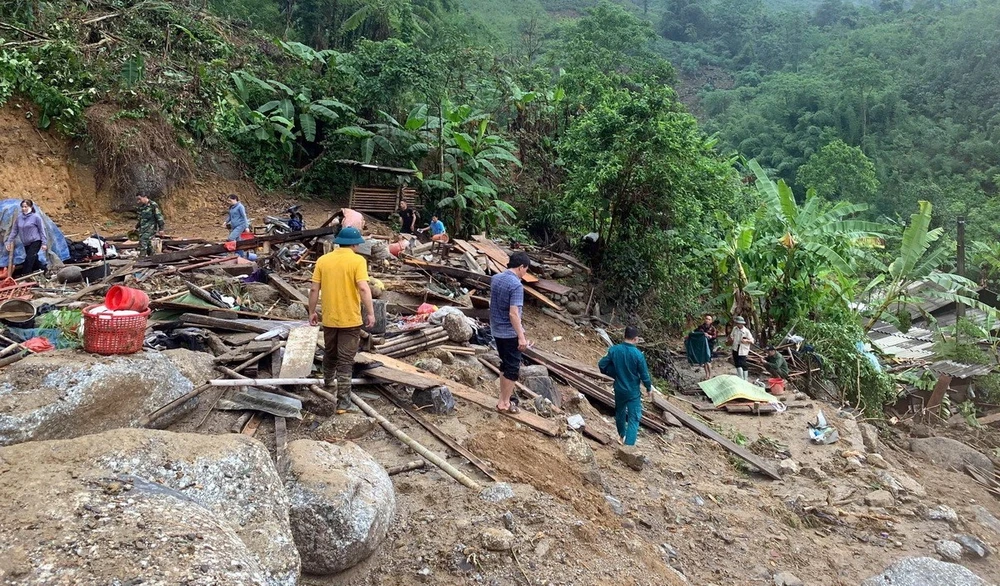 Bắc Kạn thiệt hại nặng do mưa lũ: 4 người chết, 250 nhà hư hỏng | Vietnam+ (VietnamPlus)