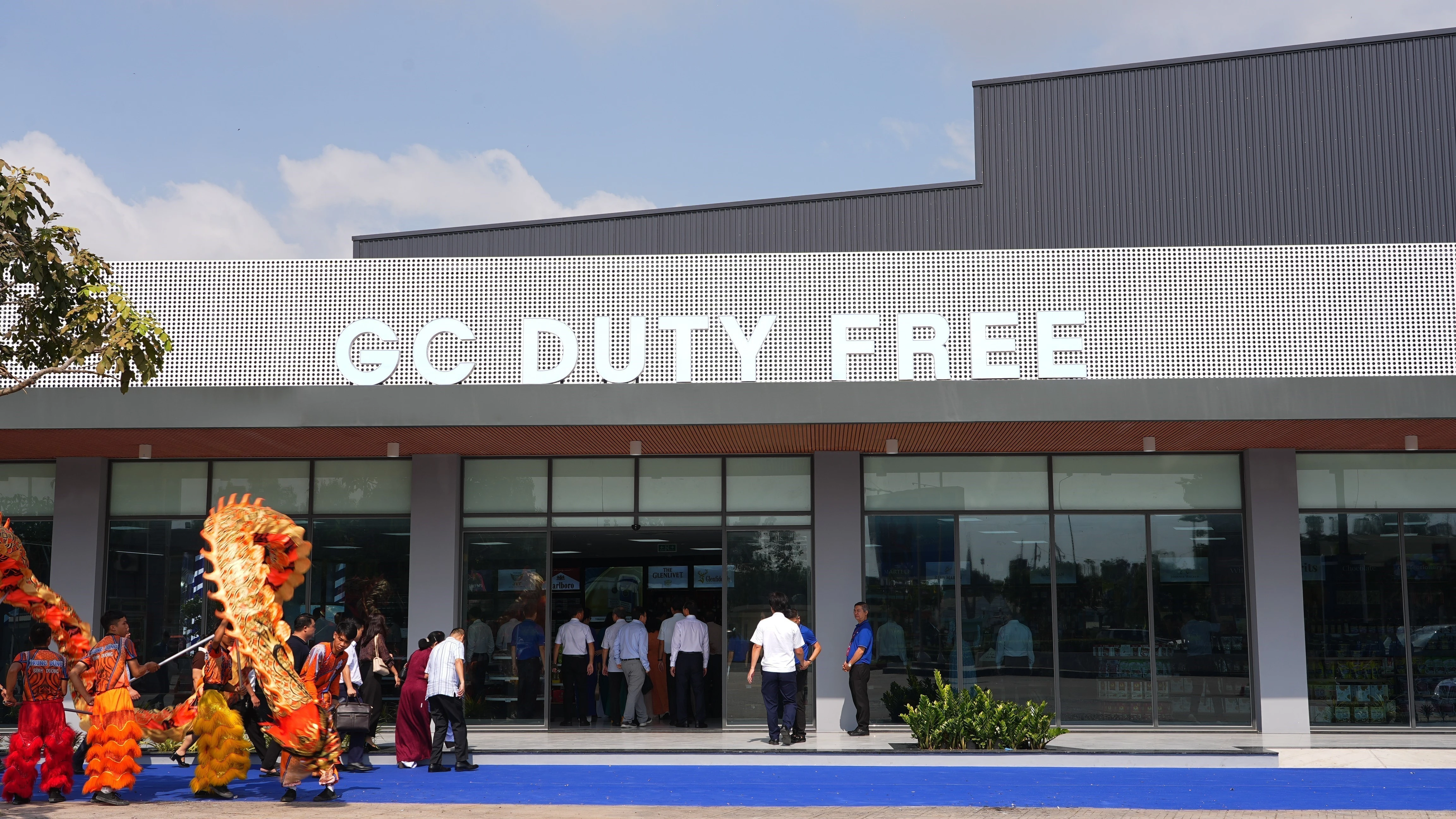 Phát triển outlet, cửa hàng miễn thuế: Cơ hội bứt phá cho ngành bán lẻ Việt Nam